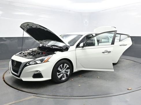 Used 2021 Nissan Altima 2.5 S image 42