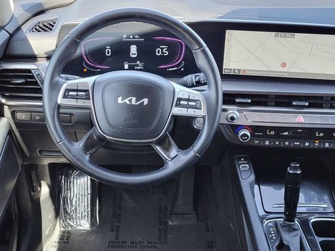 Used 2024 Kia Telluride S w/ S Sunroof Package AWD/4WD image 3