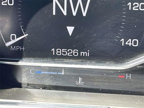 Used 2025 GMC Sierra 1500 SLT image 27