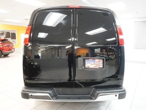 Used 2019 Chevrolet Express 2500 w/ Driver Convenience Package RWD image 19