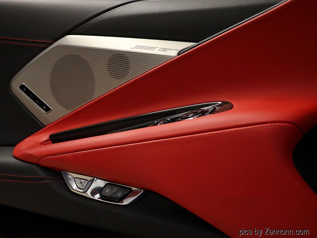 Used 2020 Chevrolet Corvette Stingray Premium Cpe w/ 3LT Preferred Equipment Group RWD image 27