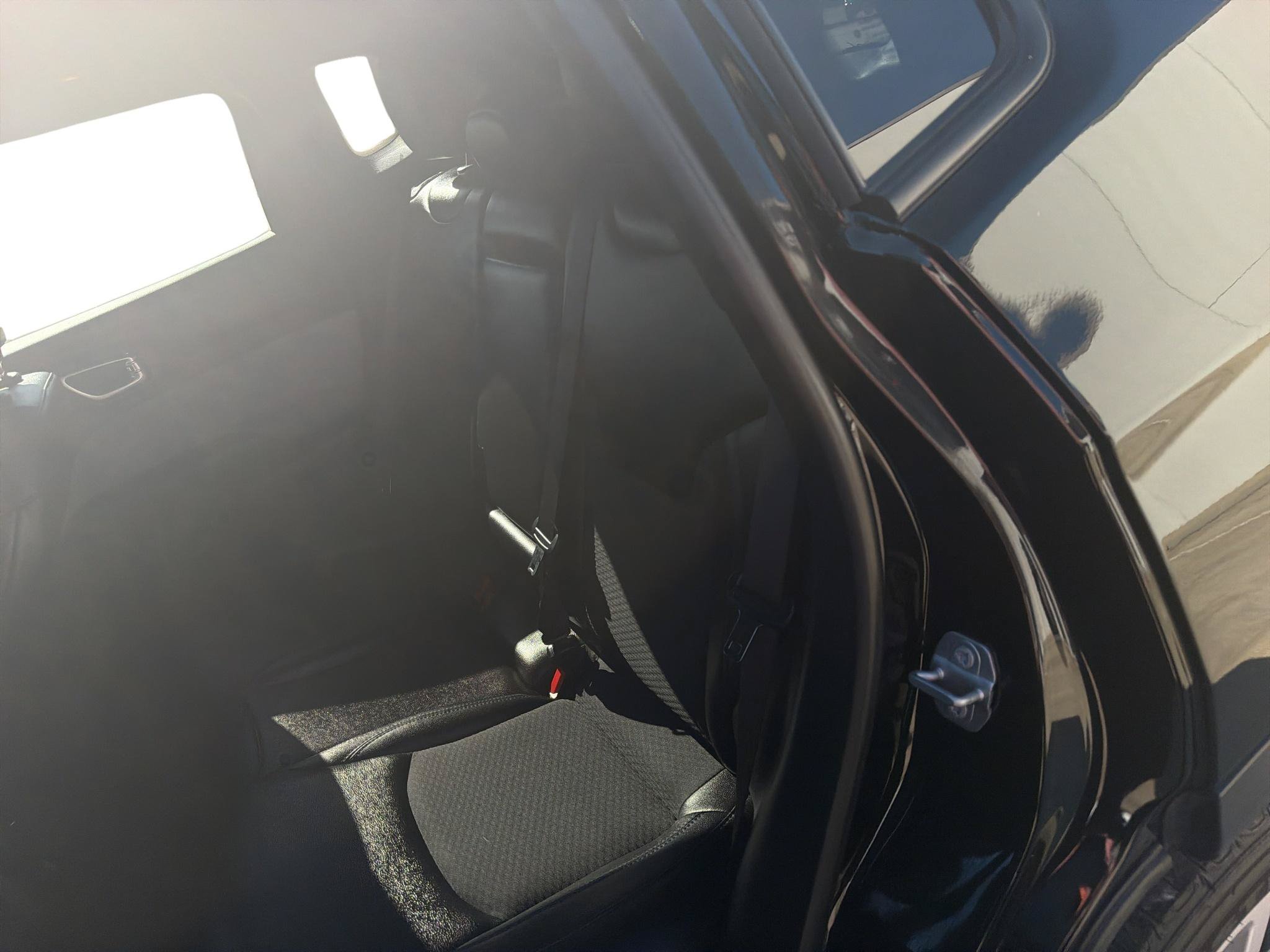 Used 2025 Jeep Compass Latitude AWD/4WD image 7