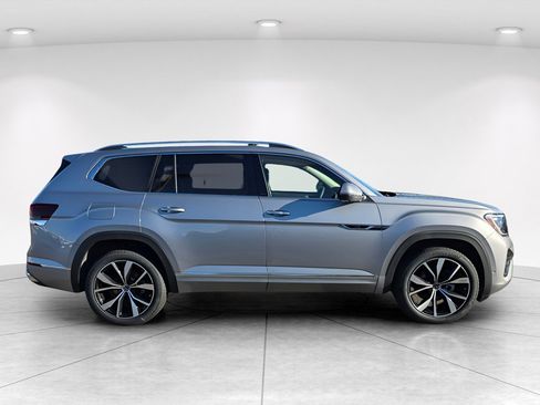 New 2026 Volkswagen Atlas SEL Premium R-Line AWD/4WD image 6