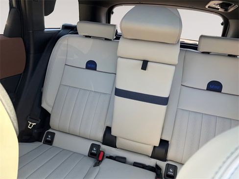 Used 2025 MINI Cooper Countryman S w/ Comfort Package Max image 13