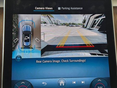 Used 2025 Mercedes-Benz GLC 300 4MATIC image 14
