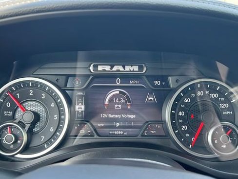 New 2026 RAM 1500 Laramie AWD/4WD image 4