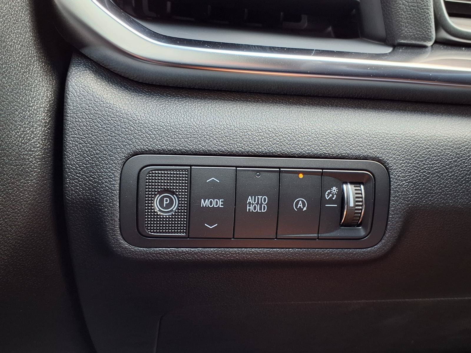 New 2027 GMC Terrain Elevation FWD image 9