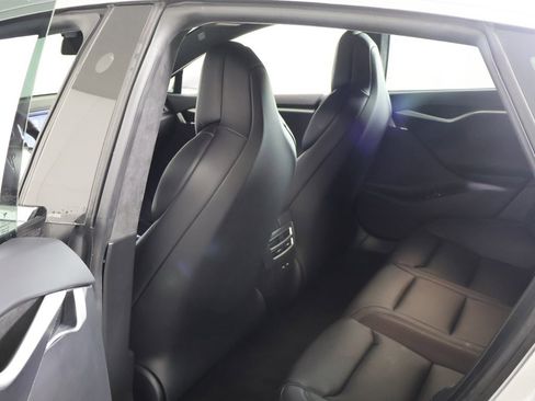 Used 2018 Tesla Model S P100D image 30