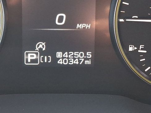 Certified 2024 Subaru Crosstrek 2.5i Sport w/ Crosstrek Mirror Package image 18