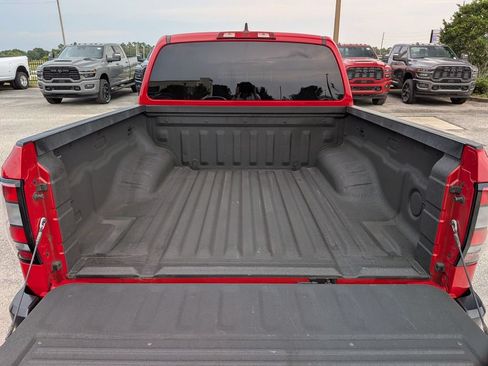 Used 2022 Nissan Frontier S w/ Technology Package AWD/4WD image 33