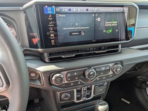 New 2026 Jeep Gladiator Sport image 12