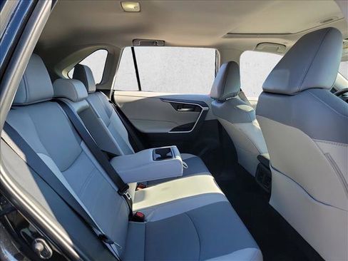 Used 2025 Toyota RAV4 XLE Premium image 16
