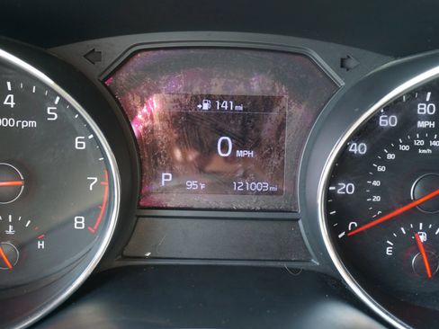 Used 2019 Kia Sedona EX FWD image 13