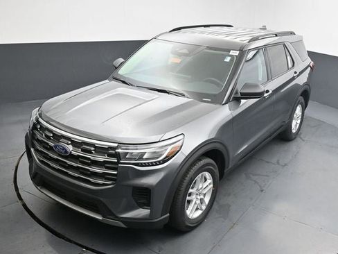New 2026 Ford Explorer Active image 22