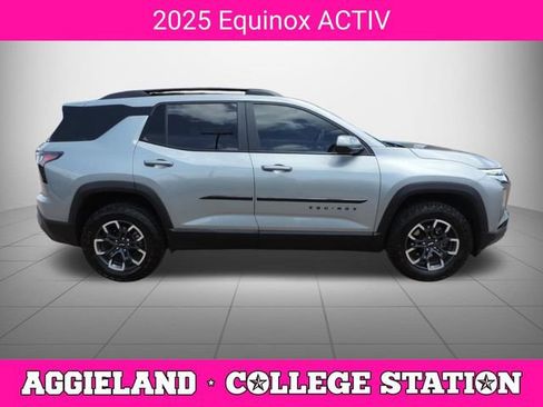 Certified 2025 Chevrolet Equinox ACTIV FWD image 2