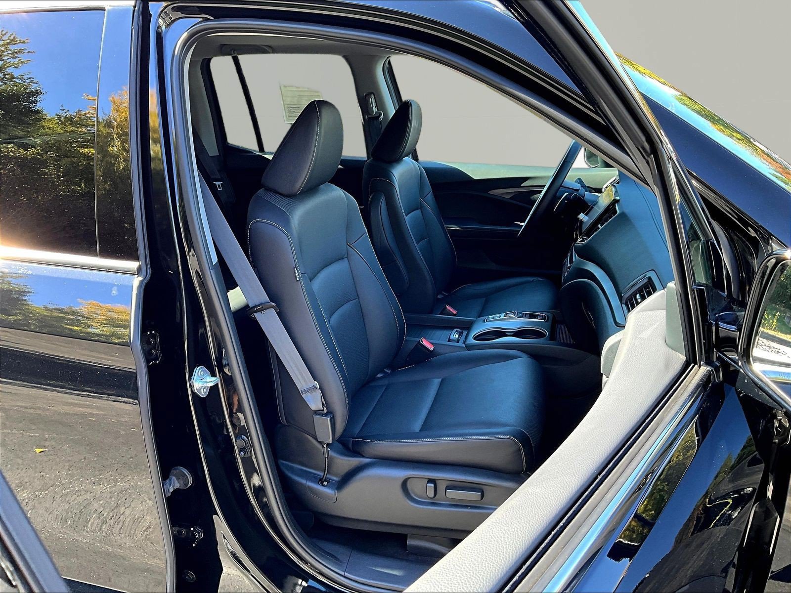 Used 2023 Honda Ridgeline RTL-E image 30
