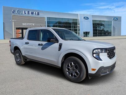 New 2025 Ford Maverick XL