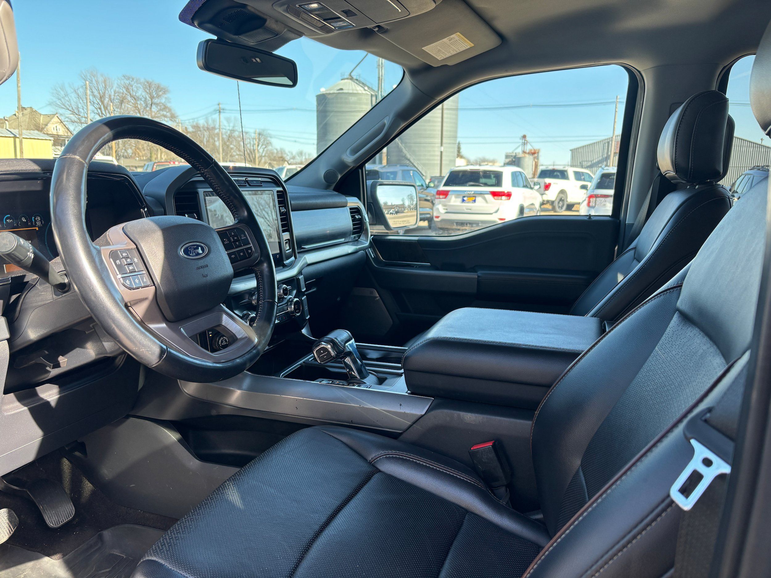 Used 2021 Ford F150 Lariat w/ Equipment Group 501A Mid AWD/4WD image 10
