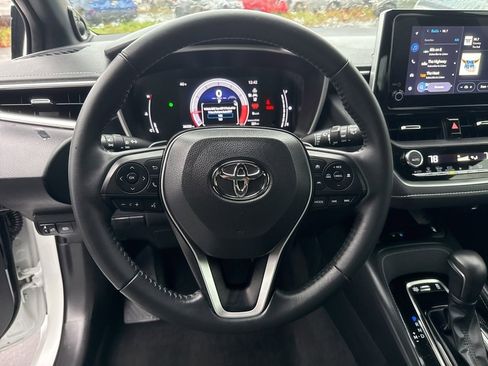 Used 2023 Toyota Corolla XSE image 27