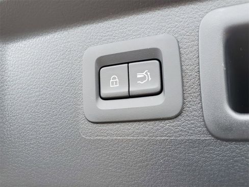 New 2025 MAZDA CX-50 Meridian Edition w/ Weather Package image 12