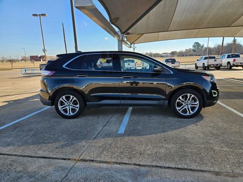 Used 2015 Ford Edge Titanium image 4