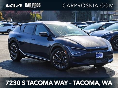 New 2025 Kia EV6 Light image 1