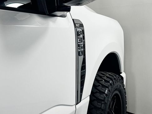 Used 2024 Ford F350 XLT image 18