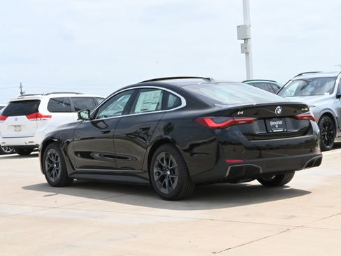 New 2026 BMW i4 xDrive40i w/ Parking Assistance Package AWD/4WD image 6