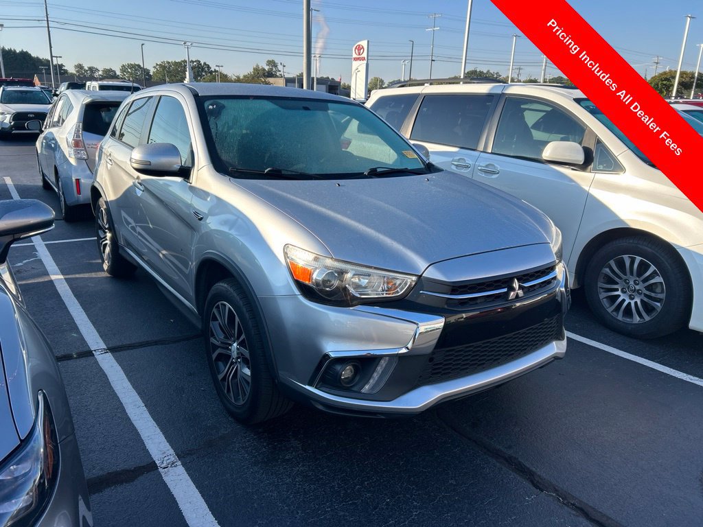 Used 2018 Mitsubishi Outlander Sport SE AWD/4WD image 1