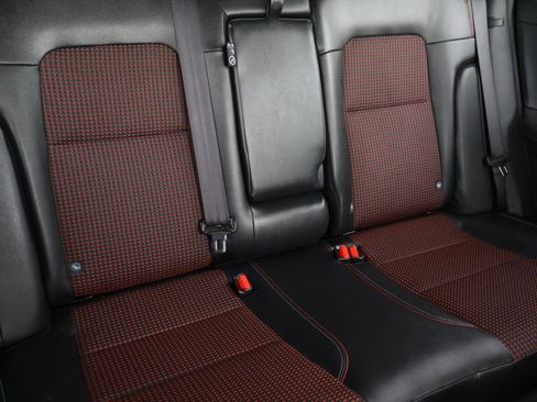 Used 2025 Nissan Kicks SR FWD image 18