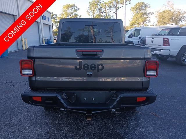 Certified 2024 Jeep Gladiator Sport AWD/4WD image 5