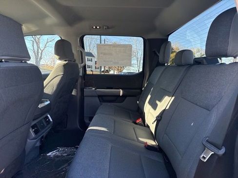 New 2025 Ford F150 Lightning XLT image 19