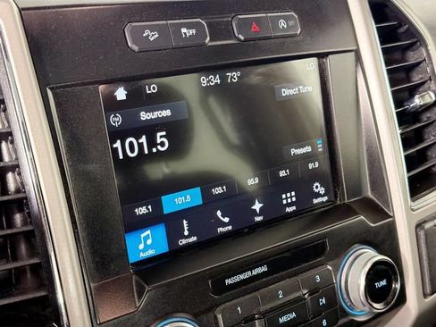 Used 2017 Ford F150 Lariat w/ Equipment Group 502A Luxury AWD/4WD image 15