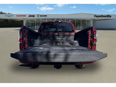 Used 2023 Nissan Frontier SV w/ Technology Package image 9