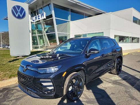 New 2026 Volkswagen Tiguan SE R-Line image 1