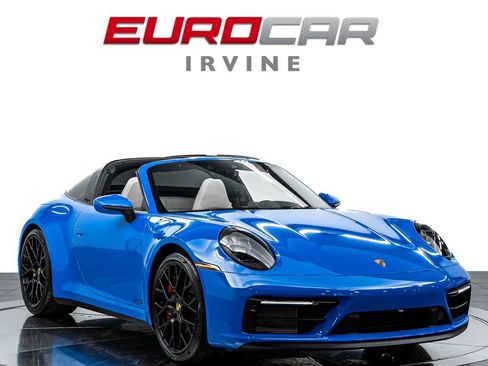 Used 2023 Porsche 911 Targa 4 GTS AWD/4WD image 9