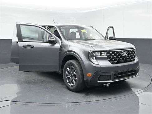 New 2025 Ford Maverick XLT w/ XLT Luxury Package image 57