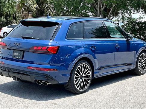 New 2026 Audi SQ7 Prestige AWD/4WD image 5