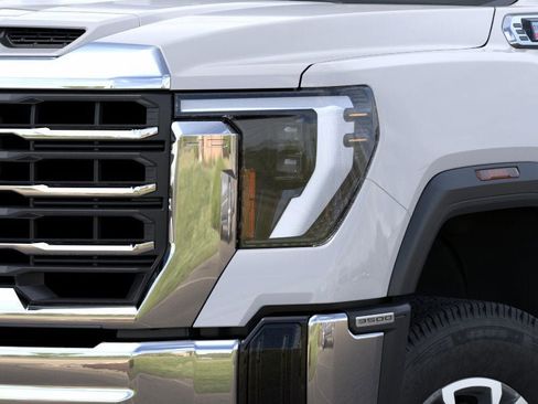 New 2026 GMC Sierra 3500 SLE w/ SLE Convenience Package AWD/4WD image 10