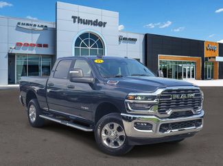 Used 2025 RAM 2500 Big Horn AWD/4WD video 1