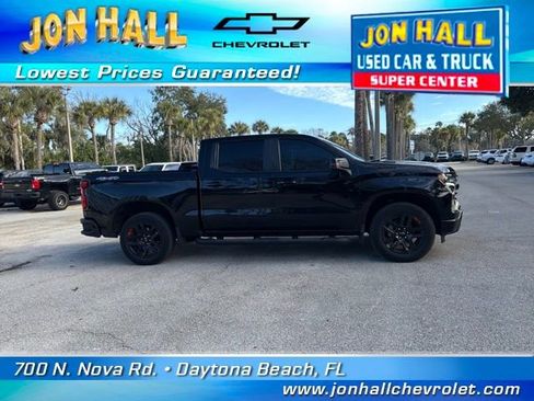 Certified 2023 Chevrolet Silverado 1500 RST w/ Redline Edition image 16