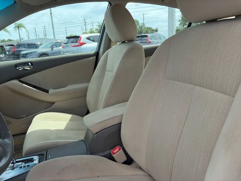 Used 2012 Nissan Altima 2.5 S w/ Convenience Pkg FWD image 11
