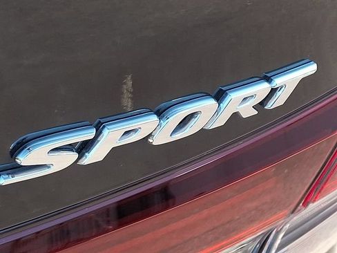 Certified 2025 Honda Civic Sport image 30