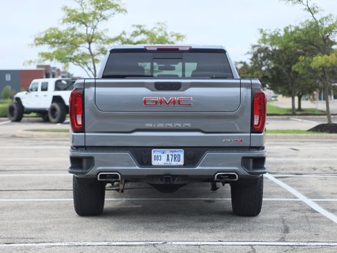 Used 2022 GMC Sierra 1500 AT4 w/ AT4 Preferred Package AWD/4WD image 5