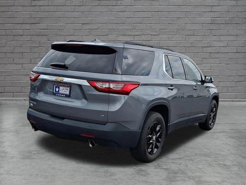 Used 2019 Chevrolet Traverse LT FWD image 11