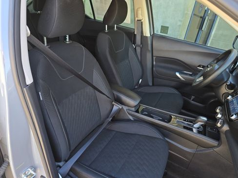 Used 2024 Nissan Kicks SV w/ Exterior Package image 22