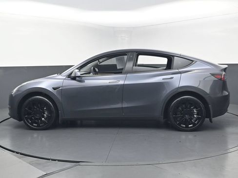 Used 2023 Tesla Model Y Long Range AWD/4WD image 49