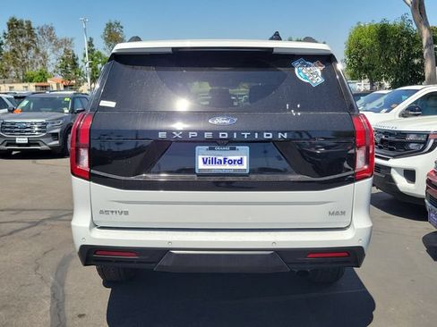 Certified 2025 Ford Expedition Max Active RWD image 23