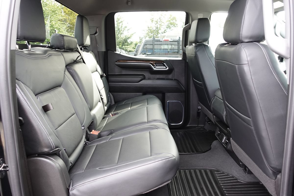 Used 2024 GMC Sierra 1500 Elevation AWD/4WD image 30