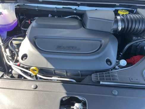 New 2026 Chrysler Pacifica Select image 20